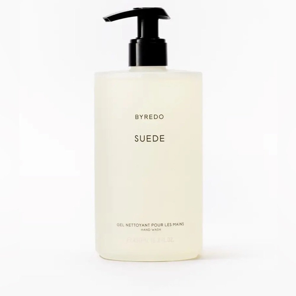 Byredo Suede Hand Wash 15.2 FL. OZ. Pump Sealed Never opened

Smells delish!